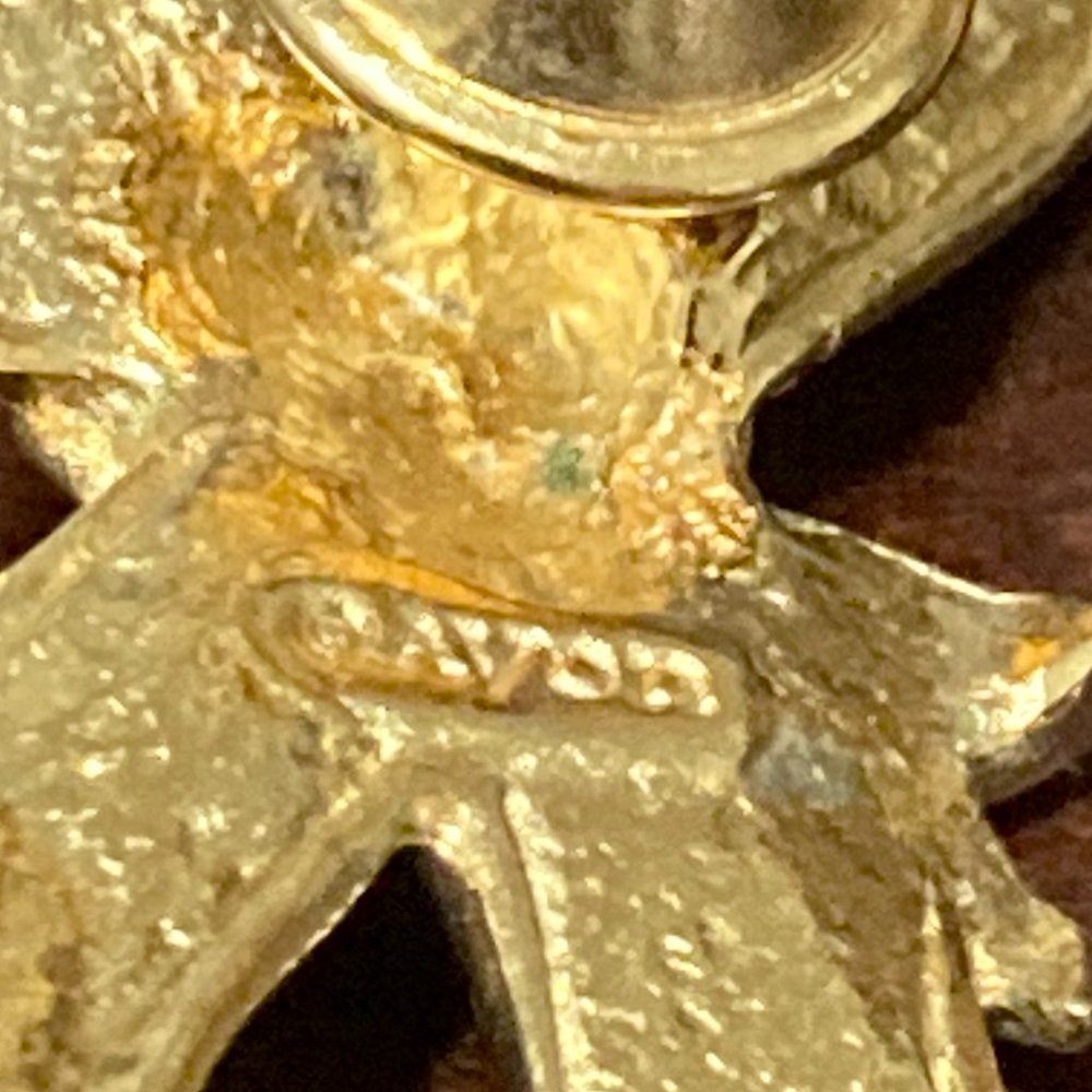 Avon pink ribbon breast cancer awareness pin - Picture 4 of 6